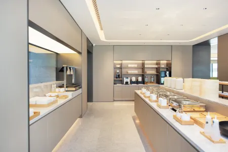 JI Hotel (Xi'an Xianyang International Airport T3 Terminal) Отели рядом с достопримечательностью «Zhangyu Ruina Chateau»