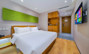 Coabana Hotel (Beijing Yonghegong Lama Palace Dongzhimen metro station)