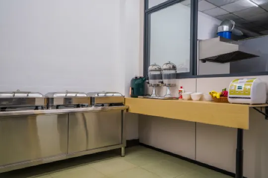 Zhuorui Hotel (Kunming Changshui International Airport)