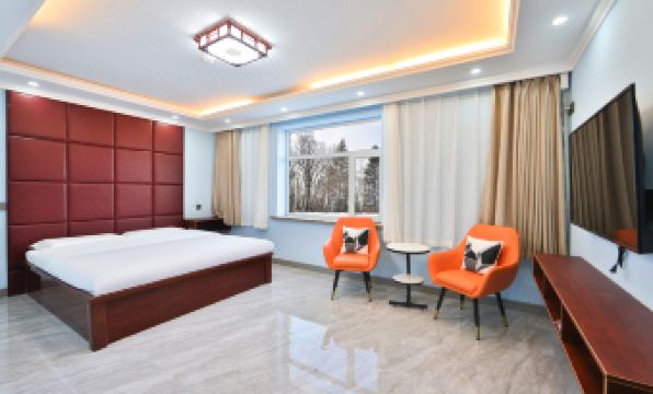 Linshuiju View Homestay (Changbai Mountain Magic World Scenic Area)