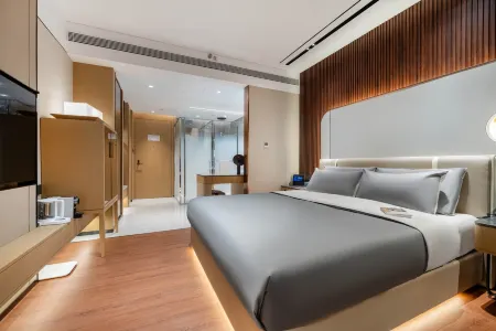 Dong Ying  Puji Hotel Отели рядом с достопримечательностью «Huanghe Sanjiaozhou Zoo»