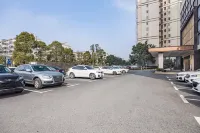 โรงแรมเรเซน เหวินไห่ จี้อัน - ที่มีที่จอดรถ