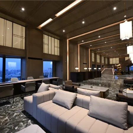 Zhongjie Central Hotel (Shenyang Zhongjie & Forbidden City Joy City Location)