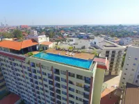 Sky City Hotel Отели в г. Вьентьян