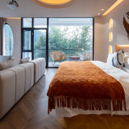 Yuanshanjian Homestay (Nanyue Hengshan Scenic Area)