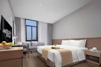 Ligang Hotel (Yuhuan Chumen Passenger Transport Center Commercial Exhibition Center Store)