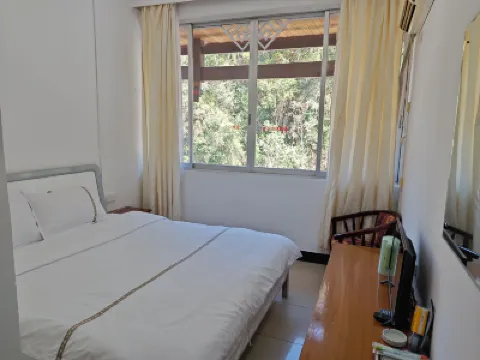 Longsheng Wenquan Juxiange Chinese Inn Hotels in Hot Spring Resort