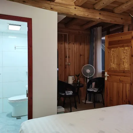 Longtan Shanli Homestay