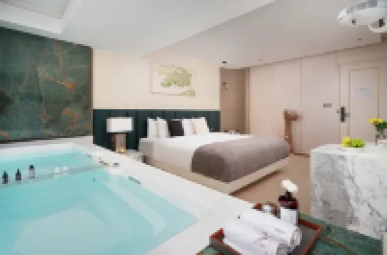 魔住智慧恆溫湯池飯店（春熙路太古裡店）