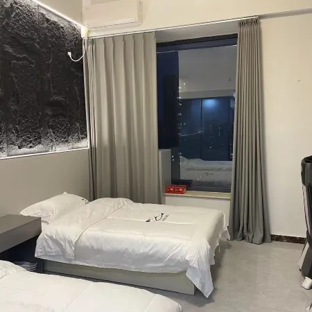 Yuwo E-sports Homestay (Pingdingshan Hengyu Dongcheng International)