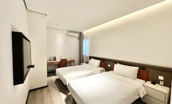 Autoongo Hotel Shanghai (New International Expo Center Longyang Road Subway Station)