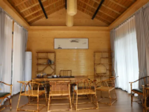 Stone House Banshan Hotel Hotels in Daguan