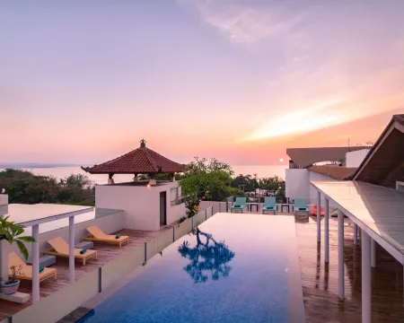 Kuta Beach Hotel