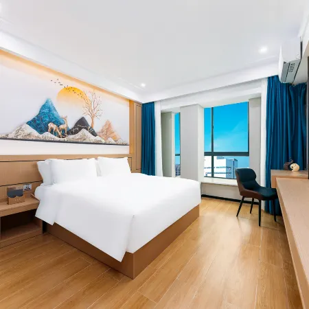 Yeste International Hotel (Baisha County Government)