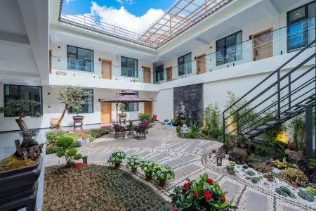 Artistic-Dawn, Twilight and Evening Wind New Chinese Design Courtyard