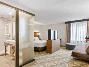 Courtyard by Marriott Paris Porte de Versailles