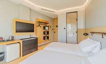 Yutong Hotel (Beijing Tongzhou Jiukeshu Subway Station)