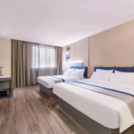 Homeinn Selected Hotel (Longkou Huanhai Middle Road Government Square)