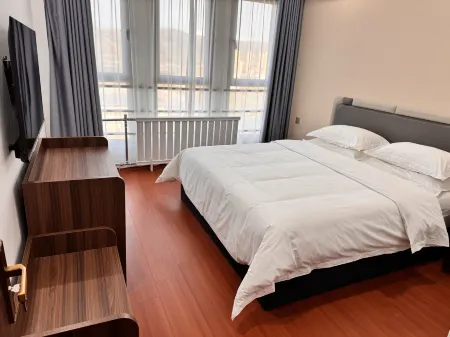 Dingxi Apartment Building