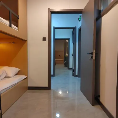 123 youth hostel