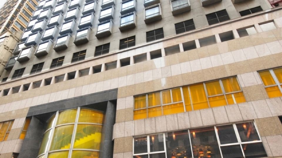 チャーターハウス コーズウェイベイ