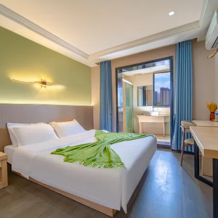 Tiange Express Hotel (Fuyang Wenfeng Park)