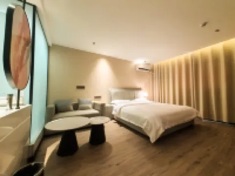 THE DREAM-HOTEL Hotels in Ningling