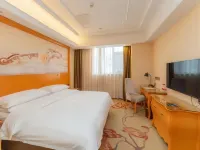 Fuhua Hotel (Shijiazhuang Shimeiji Specialty Market Shengshi Sports Center Branch) Hotels near Changan