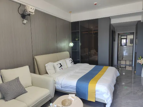 Empty Cup Homestay Hotels in Li