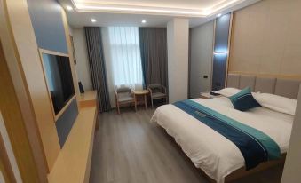 Zhenxiong Jucheng Hotel (Wude Town Branch)