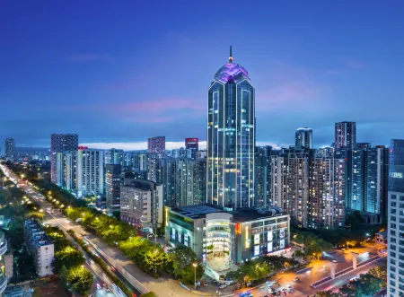 Venus Royal Hotel (Wanda Branch in Yaobu Ancient Town City, Liuzhou) Отели рядом с достопримечательностью «Citizen Square»