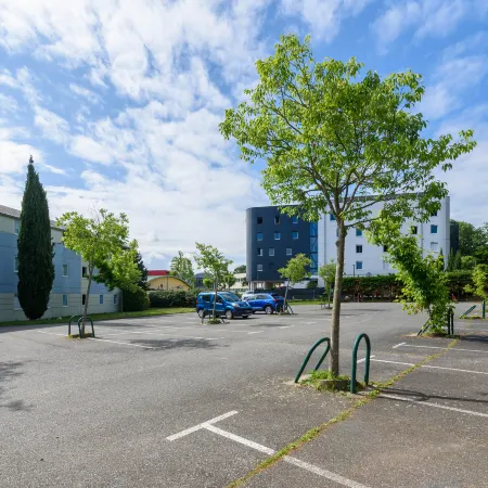 B&B Hotel Toulouse Cité de l'Espace Gonord Отели рядом с достопримечательностью «Космический городок»
