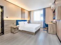 7 Days Premium Hotel (Guiyang Qingshui River Road Jinjiang Road Double Subway Station) Hotel a 