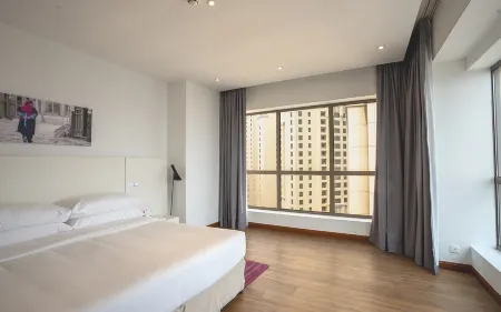 Ramada Hotel & Suites by Wyndham Dubai JBR