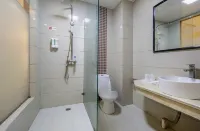 Hepu River Yun Business Hotel