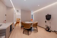 SKYBIRD Hotel (Hangzhou West Lake Hefang Street)