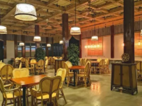 Nanlahe Paya Resort Hotel Hotels in Mengla