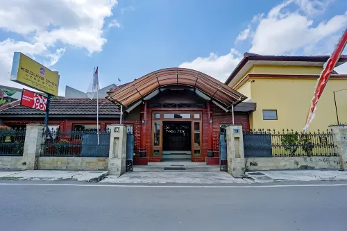 Kedung Ombo Homestay Hotels in Lowokwaru