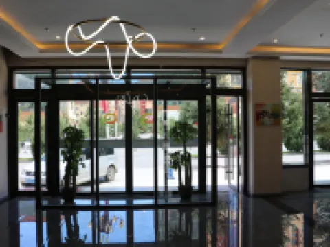 QIyue Yaju Hotel Hotels in Hezuo