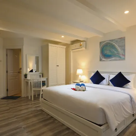 Kata White Villas