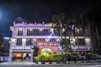 Hotel Grand Bandara