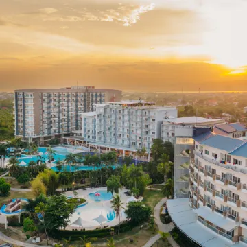 Solea Palm Resort Mactan