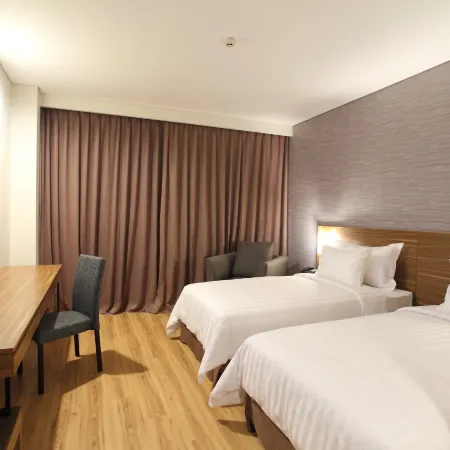 Swiss-Belhotel Sorong Отели в г. Соронг