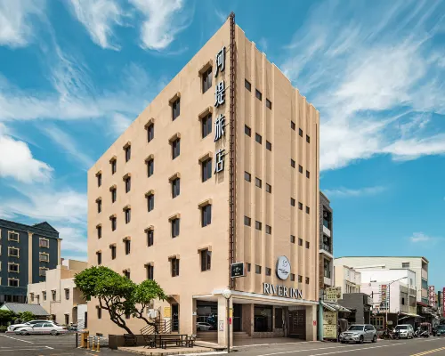 The Riverside Hotel Hengchun Hotels near Feng Chui Sha