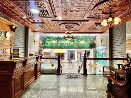 Hoàng Quân Hotel - Gò Vấp