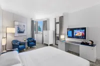 Beach Rotana