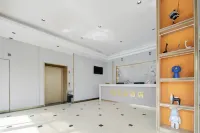 18 Yiduo Hotel (Diwang Plaza 33 Xu Street) - 2-Star
