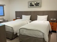 Full Stay Hotels near Shipai Metro Station