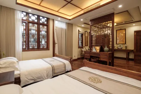 Yanguilai Chinese Inn (Jingxi Jinxiu Ancient Town) Отели рядом со станцией Jingxi Railway Station