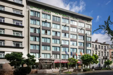 Catalonia Brussels Отели рядом с достопримечательностью «Королевский дом»